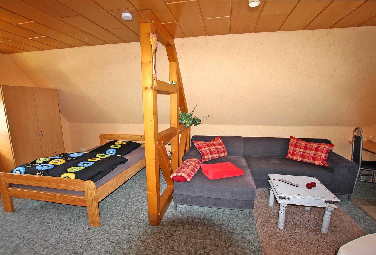 Ferienhaus Mit Separater Wohnung Waren See 9441 エクステリア 写真
