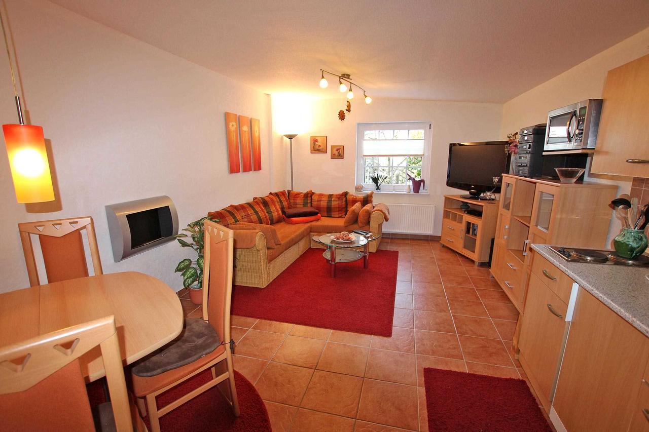 Ferienhaus Mit Separater Wohnung Waren See 9441 エクステリア 写真