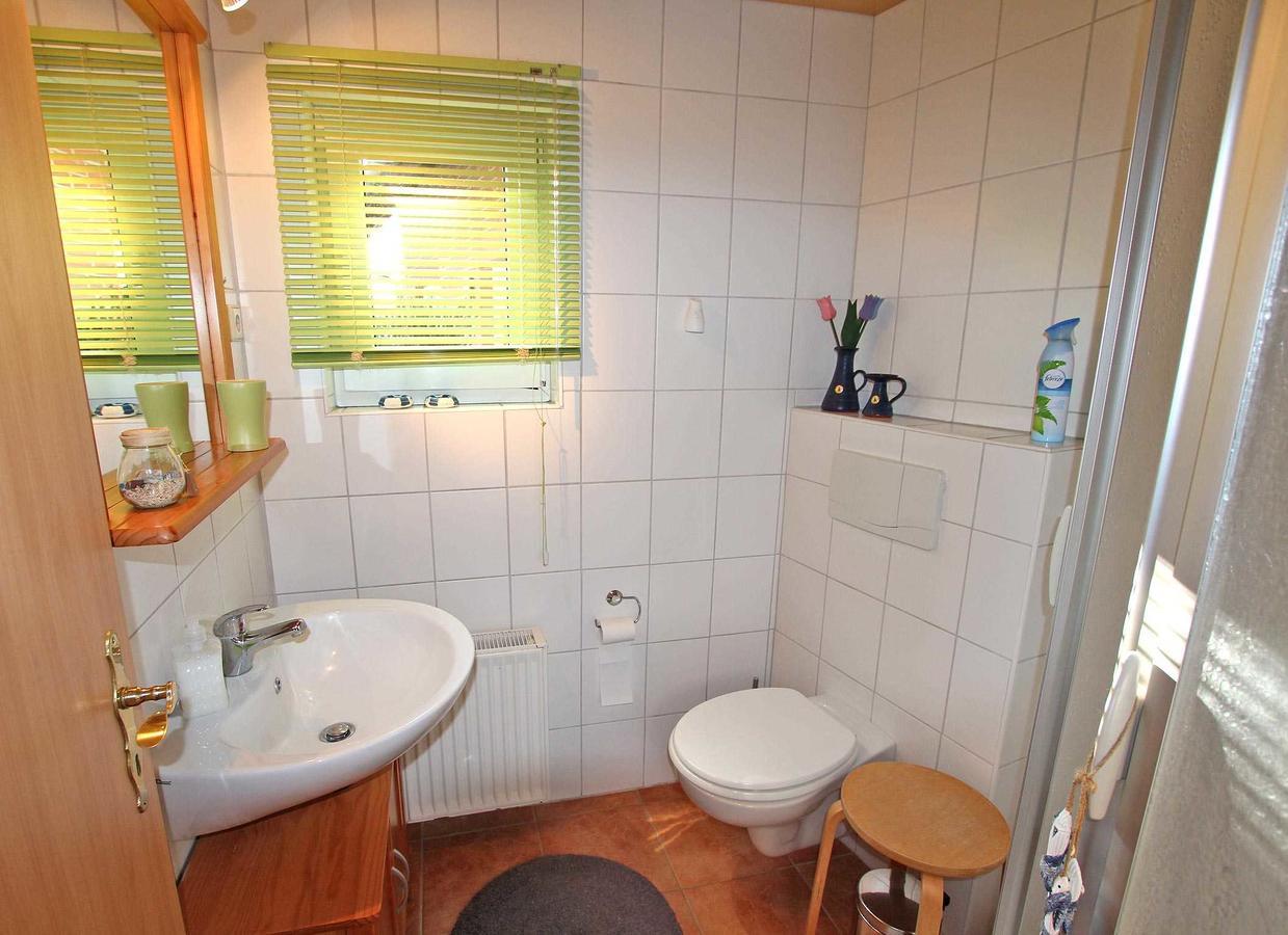 Ferienhaus Mit Separater Wohnung Waren See 9441 エクステリア 写真