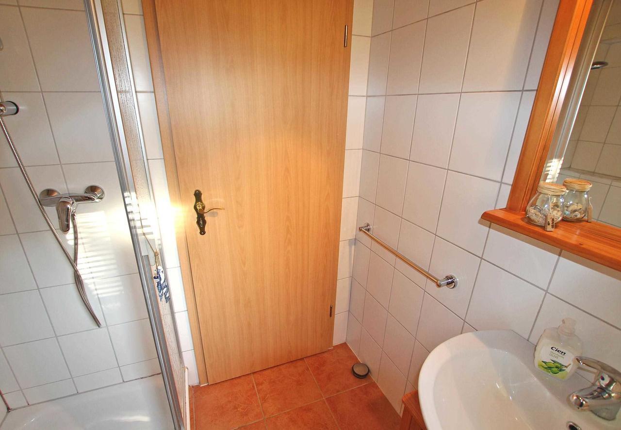 Ferienhaus Mit Separater Wohnung Waren See 9441 エクステリア 写真