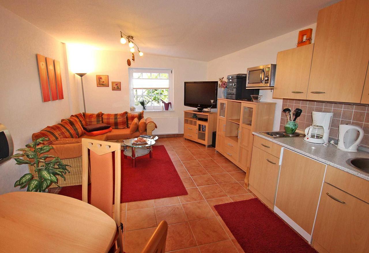 Ferienhaus Mit Separater Wohnung Waren See 9441 エクステリア 写真